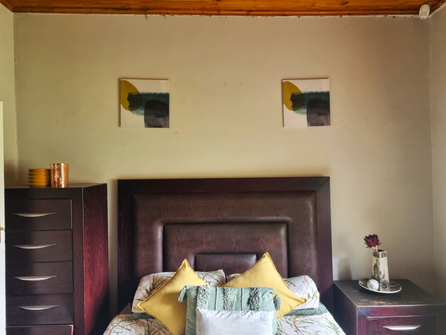 Commercial Property for Sale in Zuurplaat A H North West